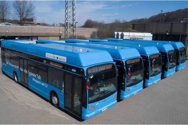 10 водневих автобусів і заправні станції обійшлися Німеччині у більш ніж €2 млн