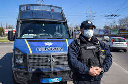 Более 50 тысяч украинцев, обязанных быть на самоизоляции, внесены в базу МВД