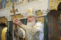 Кирило поскаржився, що піднесені ідеали пішли у людей на другий план, на периферію життя