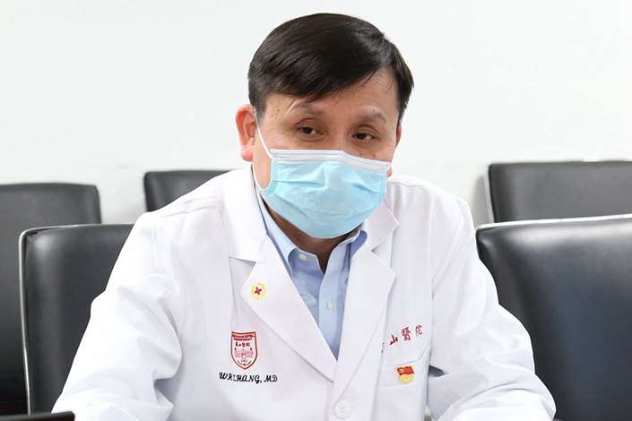 Китайський епідеміолог спрогнозував другу хвилю пандемії коронавірусу
