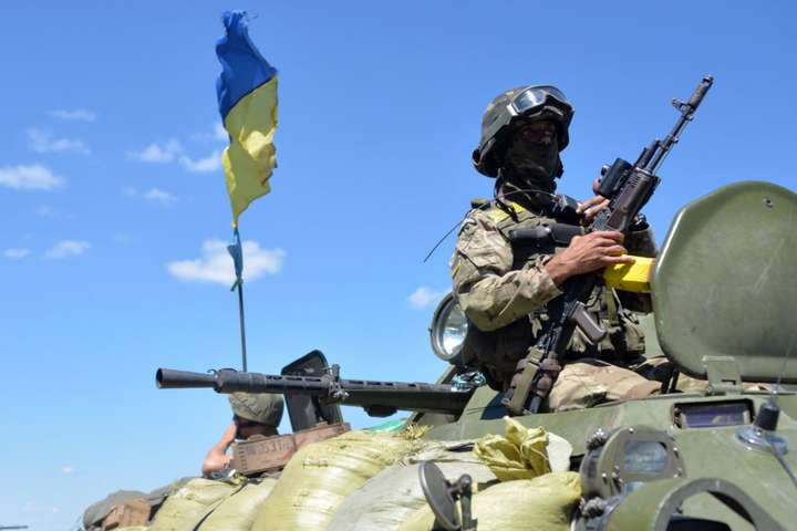 Українські військові поранили на Донбасі двох російських найманців