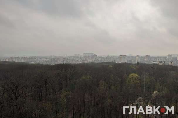 Дим з чорнобильських пожеж затягнув Київ. Карта забруднення повітря