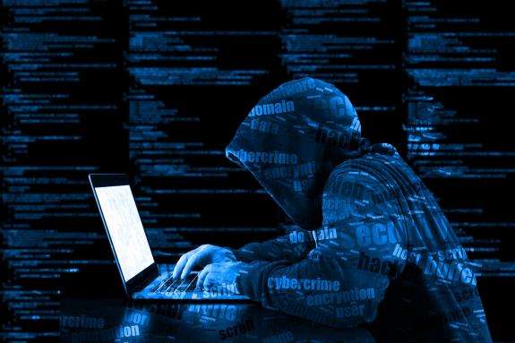 Хакери атакують столичні електронні сервіси 
