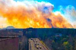 Зеленський нарешті звернув увагу на пожежі в Чорнобильській зоні