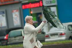 Погода на 16 квітня: синоптики попереджають про шквалистий вітер