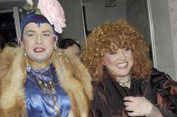 Примадонна из бочки. Андрей Данилко опубликовал раритетный снимок Аллы Пугачевой