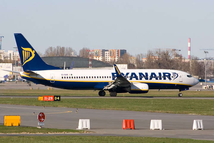 Ryanair готується до цінових війн після відновлення польотів