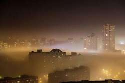 У ДСНС назвали причину небезпечного забруднення повітря у Києві