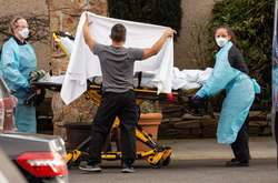 За добу від коронавірусу у США померли 2137 людей