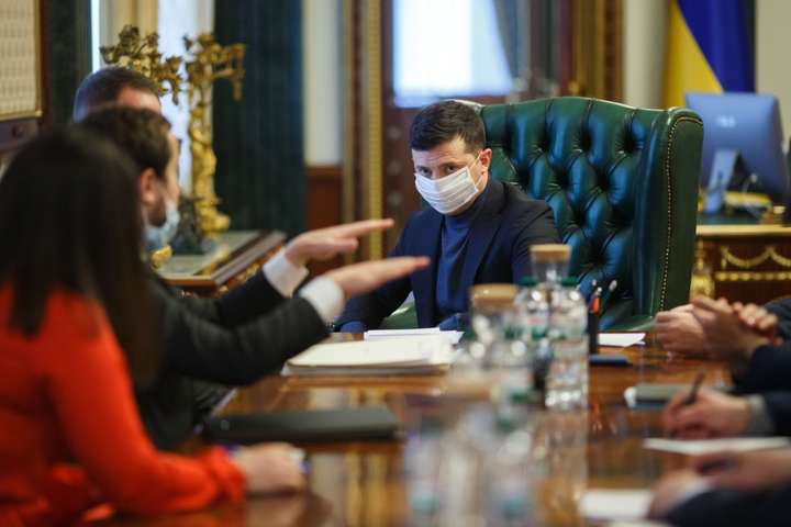 Україна ще не досягла піку епідемії, - Офіс президента