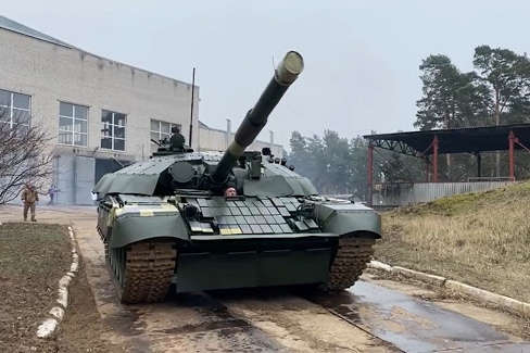 Модернізований танк Т-72 успішно пройшов підводні випробування (відео)