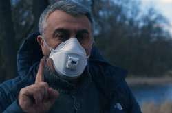 Доктор Комаровский рассказал простой способ, как дезинфицировать маску