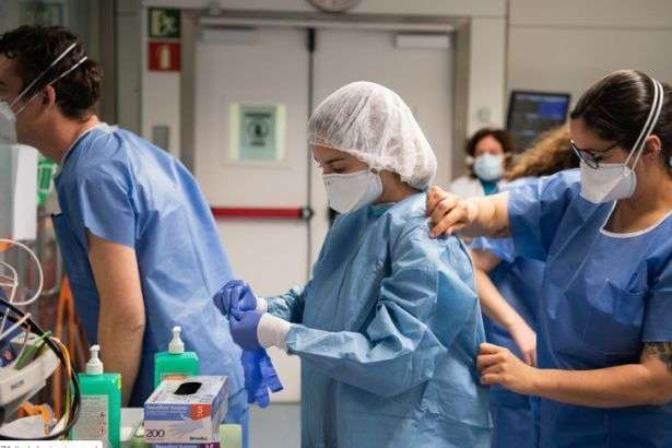 В Австралії коронавірус іде на спад, планові медичні операції відновлять