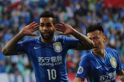 Колишній футболіст «Шахтаря» Алекс Тейшейра, який виступає за китайський «Цзянсу Сунін», може поступово готуватися до виходу на поле