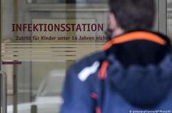  Кількість випадків Covid-19 у Німеччині досягла 143 45, тоді як кількість смертей від хвороби - 4 598 