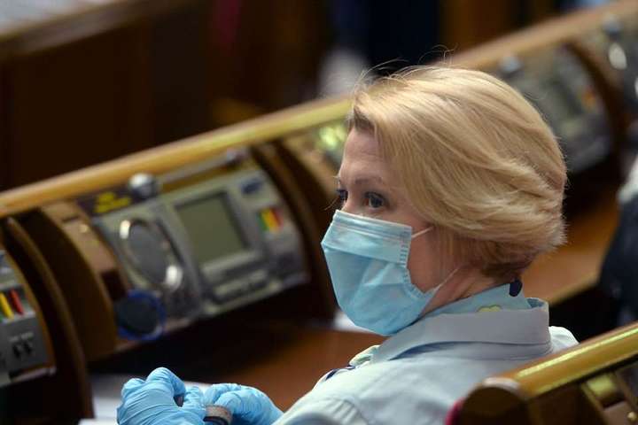 «Європейська солідарність» зареєструвала законопроєкт про додатковий захист лікарів 