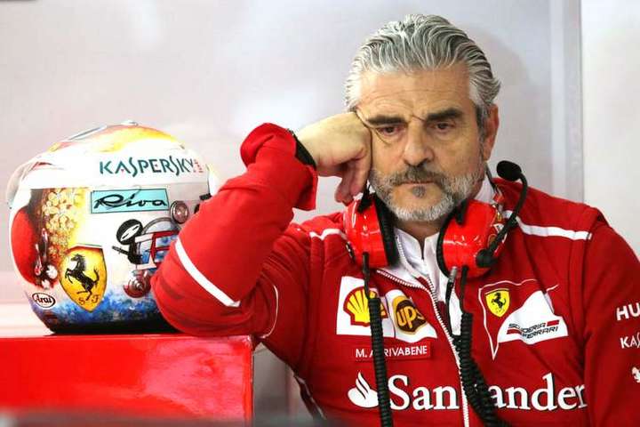 Мільйонер з «Формули-1» на час пандемії пересів з Ferrari на «швидку»