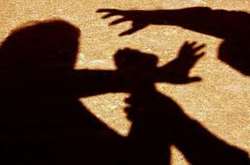 Цеглиною по голові: у Києві нападники жорстоко побили хлопця заради грошей