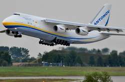 Український літак Ан-124 «Руслан» доставив у США гуманітарний вантаж