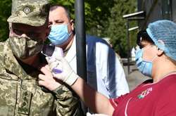Коронавірус виявлено ще у шести українських військовослужбовців