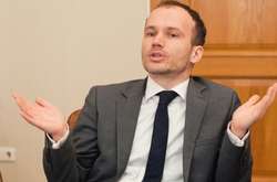  «Потрібно, щоби суспільство зрозуміло, що це безпечно, ці люди адекватні, їх можна поетапно, вибірково, після ретельного аналізу психологів поступово випускати» – голова Міністерства юстиції 