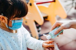 Синдром Кавасакі вражає артерії, викликає серцеві захворювання