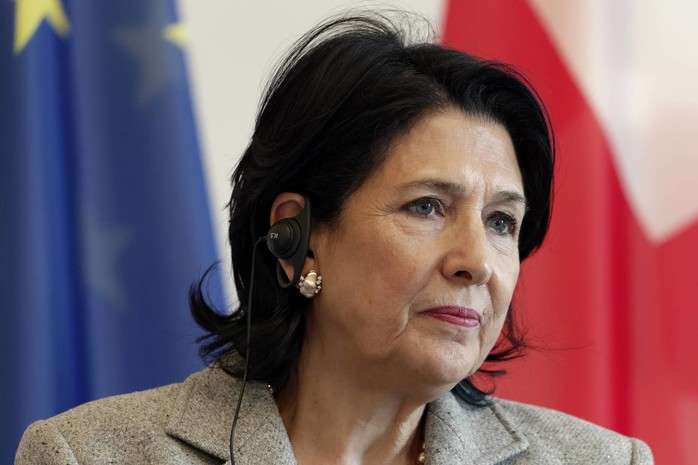 Президент Грузії розповіла про дефіцит довіри з Києвом через Саакашвілі