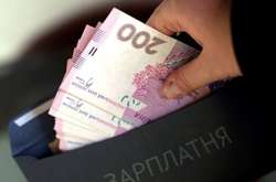 В Україні зафіксовано різке зростання зарплат: кому і на скільки