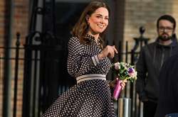 Нет сексуальному белью. Кейт Мидлтон променяла кружева на утягивающие панталоны