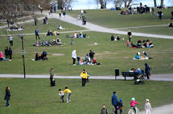 У Швеції не вводили жорстких обмежень через Covid-19