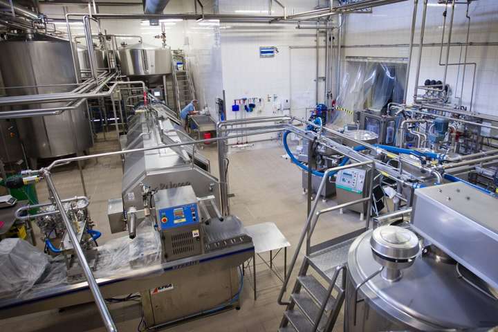 Молочний завод в Естонії перейде зі сланцевої нафти на біогаз