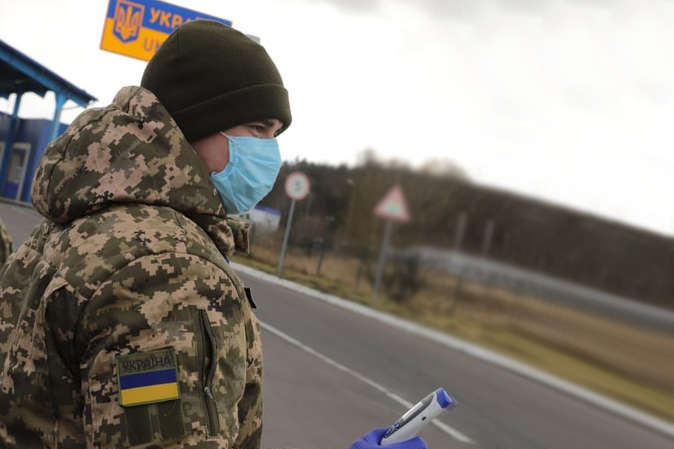 В Україну повернулись ще 400 громадян
