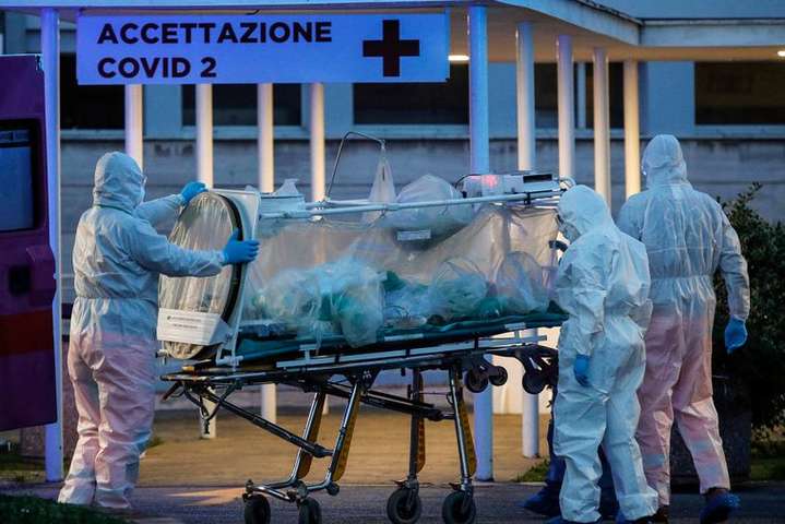 В Італії за добу виявили найменше число смертей від Covid-19 з початку карантину
