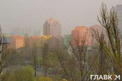 Квітень у Києві увійде в літопис погоди з пиловою бурею і дощовим рекордом