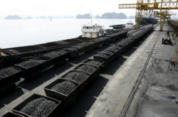 Наміри «Укрзалізниці» вирівняти тарифи щодо класів вантажів вдарять, перш за все, підприємства вугледобувної галузі, логістичні видатки яких внаслідок такого рішення суттєво зростуть