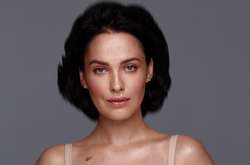 Украинская эротическая модель и певица Даша Астафьева