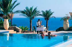 Відпочинок під час пандемії: в Єгипті частково відновили роботу готелів