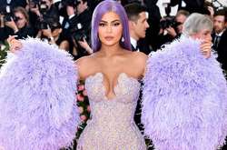 Кайли Дженнер вспомнила, как не cмогла втиснуться в платье для Met Gala-2018 (фото)
