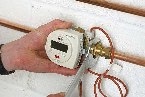 Киянам обіцяють масовий ремонт лічильників тепла у будинках