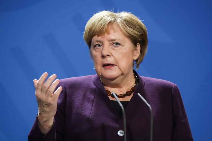 Меркель: перша фаза пандемії у Німеччині залишилася позаду