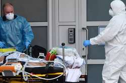  За останню добу у Британії коронавірус виявили у 6 111 нових хворих – на майже дві тисячі більше, ніж напередодні 