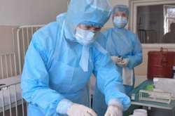 Київ виділить майже мільярд гривень на доплати столичним медикам