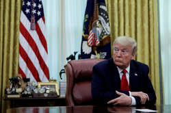 Президент США Дональд Трамп регулярно сдает тесты на коронавирус