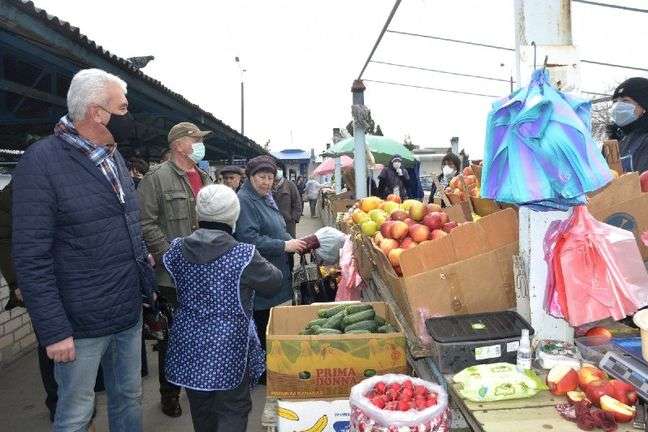 Какие рынки откроют в Киеве 8 мая: список