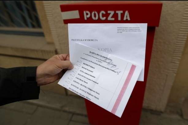 Сейм Польщі підтримав голосування на президентських виборах поштою