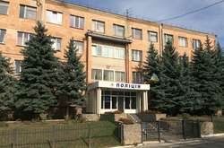 У відділку поліції на Київщині померла затримана жінка