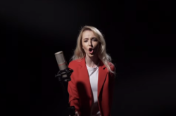 Заряжает позитивом: Киевская опера перепела хит Нины Симон на карантинный лад (видео)