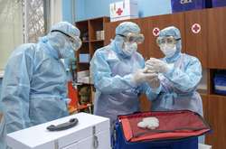 В цьому році зарплату медикам хочуть підвищити на 50% від нинішнього рівня