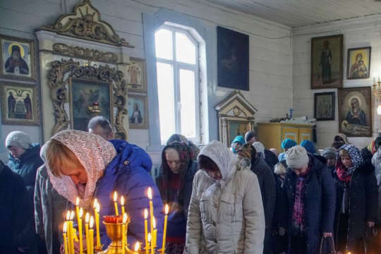 На Волині виявили вогнища коронавірусу серед вірян московської церкви та баптистів