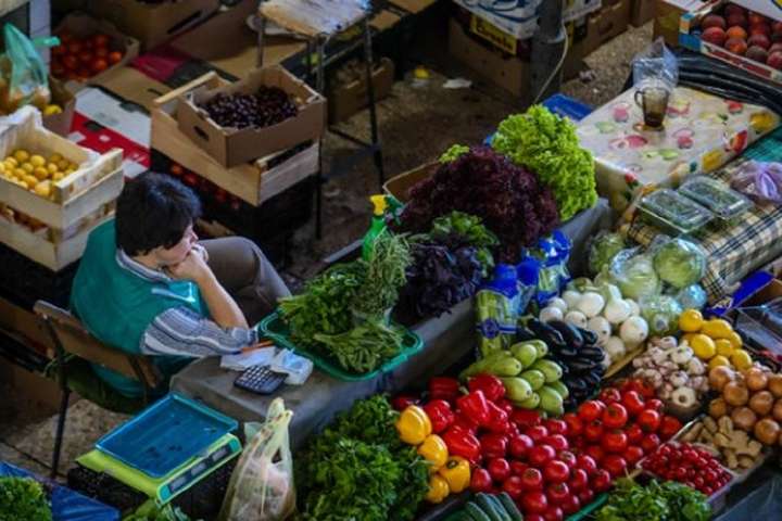 Більшість продовольчих ринків в Україні не змогли вийти з карантину